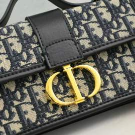Picture of Dior Handbags _SKUfw239217964fw